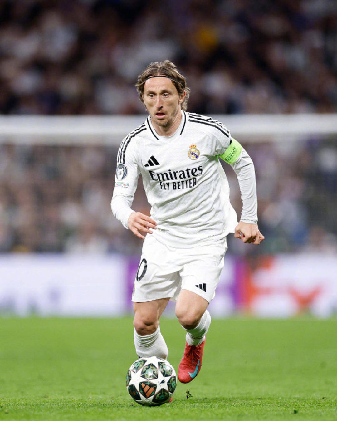 乒乓球——亚洲杯：林诗栋晋级四强